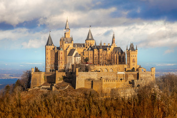 Wall Mural - View of Hohenzollern Castle in the Swabian Alps - Baden-Wurttemberg, Germany