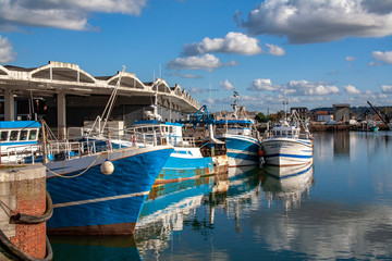 Wall Mural - Dieppe. Chalutiers à quai. Normandie. Seine-Maritime