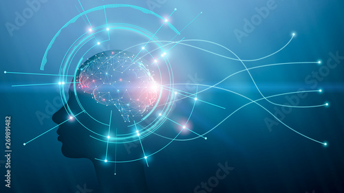 Foto  Human brain in synthetic body, free space