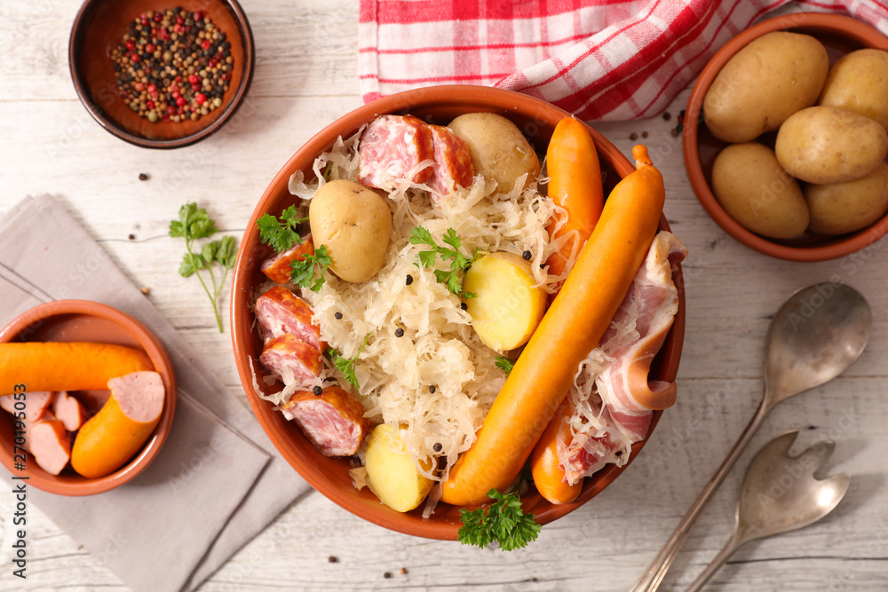 alsace traditional meal, Sauerkraut with potato and meat - obrazy, fototapety, plakaty 