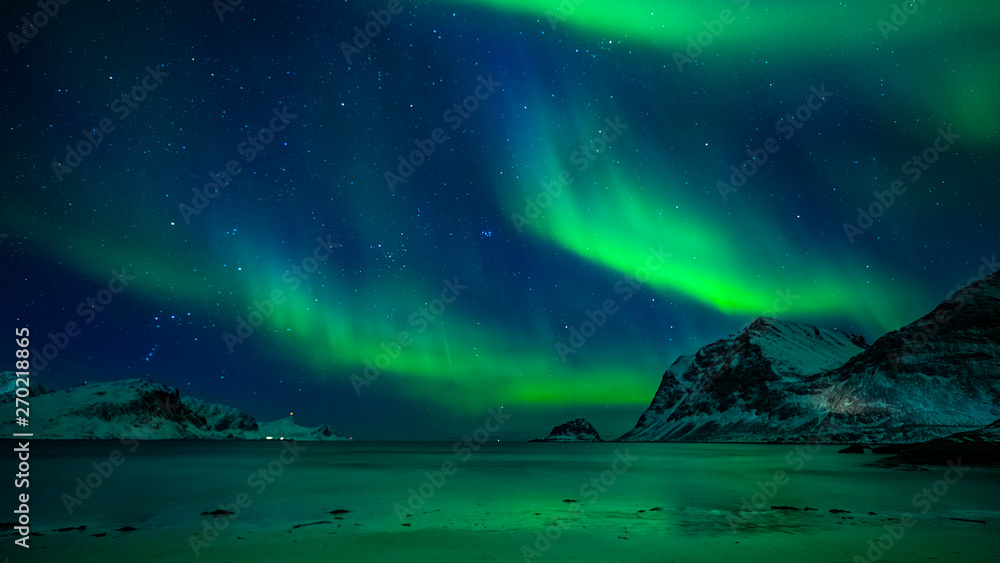 Aurora Borealis Lofoten - obrazy, fototapety, plakaty 