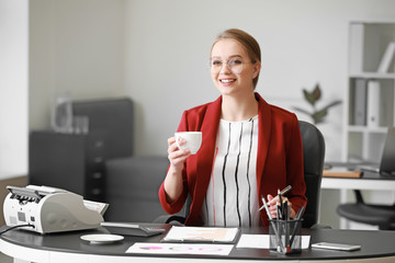 Sticker - Female accountant working in office