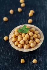 Poster - chickpeas on wooden surface