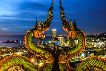 Wall Mural - chinese dragon on the roof