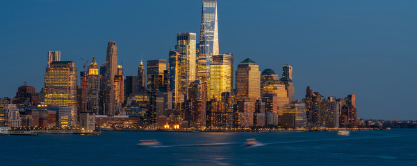 Fototapete - Banner of Lower Manhattan which is a apart of New york cityscape river side which can see One world trade center at twilight time, USA, Taking from New Jersey