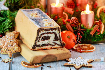 Canvas Print - Christmas poppy seed cake.