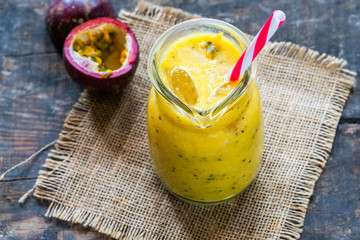 Canvas Print - Tropical smoothie with mango and passion fruit