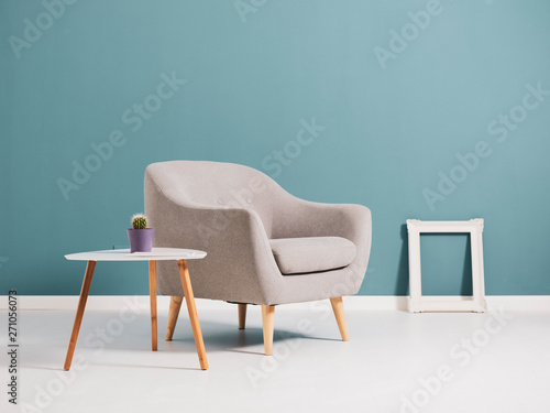 Fotografía Living room interior with minimalist furnishing