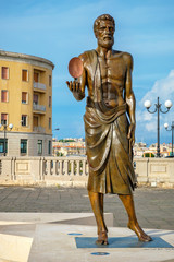 Canvas Print - Statue of Archimede. Syracuse, Sicily, Italy