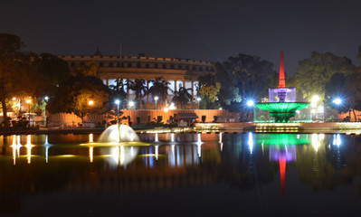 Wall Mural - Fountain near the Parliament of India during night