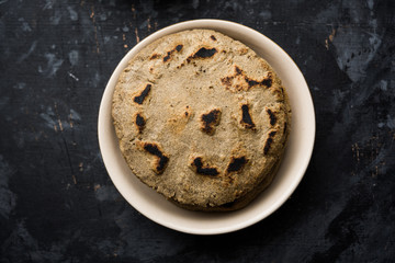 bajra / sorghum ki roti or pearl millet flat bread