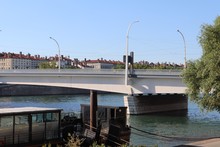 Lyon - Le Pont Galliéni Sur Le Fleuve Rhône Construit En 1965