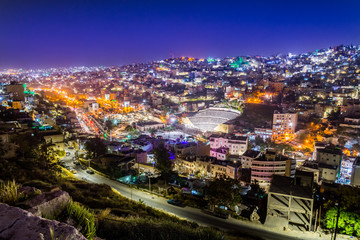 Fototapete - View of the Roman Theater and the city of Amman, Jordan
