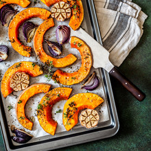 Roasted Squash Slices With Red Onions
