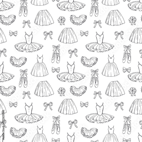 hand-sketched-vector-ballet-dresses-and-shoes-seamless-pattern-ballet-dress-and-tutu-skirt-classic-illustration