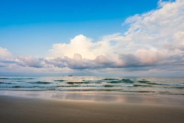 Poster - the beach in morning