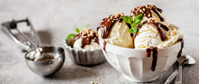 Vanilla Ice Cream With Chocolate Topping