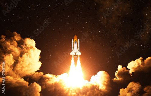 Fotomural Night Takeoff Of The American Space Shuttle