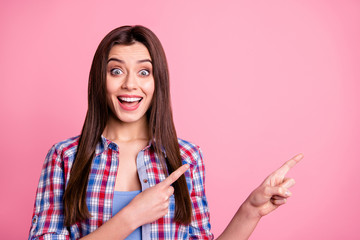 Wall Mural - Portrait funny funky teen teenager true promoter advertise advise choose decide adverts novelty impressed astonished unbelievable unexpected incredible checked shirt trendy stylish pink background