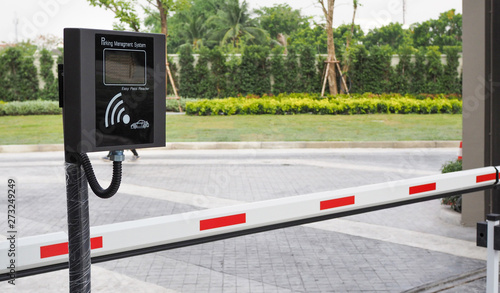 wireless parking management system machine and automatic gate barrier, village entrance access security system