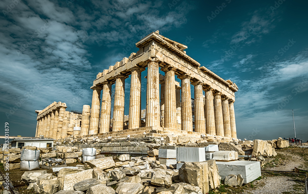 Parthenon on Acropolis of Athens, Greece. Ancient Greek temple is top landmark of Athens. - obrazy, fototapety, plakaty 