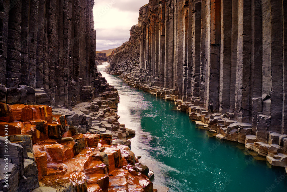 Studlagil basalt canyon, Iceland - obrazy, fototapety, plakaty 