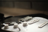 Fototapeta  - Gitara elektryczna fragment biała czarna