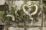 Fototapeta Młodzieżowe - Hearts scribbled on a very dirty surface