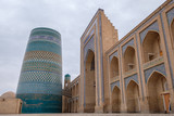 Fototapeta Zwierzęta - The Kalta Minor Minaret in Khiva, Uzbekistan