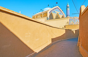 Canvas Print - Adobe streets of old Kashan, Iran