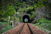 レトロなトンネル