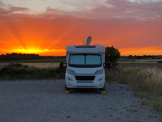 Canvas Print - aire de service de camping car 