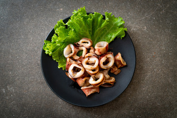 Wall Mural - grilled squid on plate