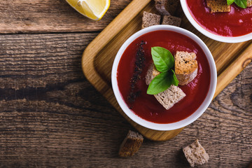 Wall Mural - Tomato soup  with rye bread croutons and thyme