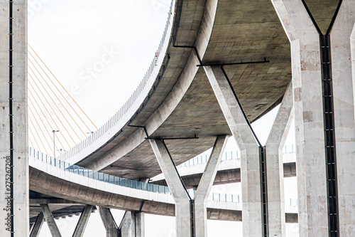 Fototapeta most  most-w-miescie-bhumibol-bridge
