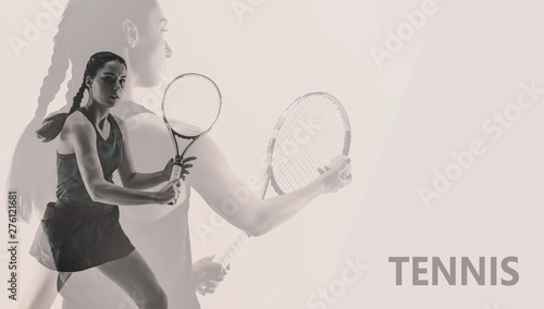 Plakaty tenis  pokonywanie-przeszkod-kreatywny-kolaz-z-mloda-kobieta-grajaca-w-tenisa-na-bialym-tle-w-studio