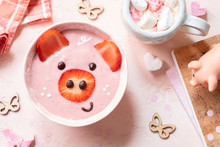 Strawberry Smoothie Look Like A Pig For Kids Breakfast
