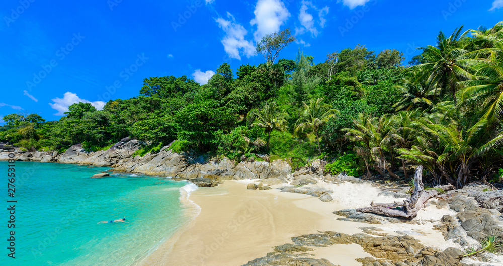 Freedom beach, Phuket, Thailand - Tropical island with white paradise sand beach and turquoise clear water and granite stones. - obrazy, fototapety, plakaty 