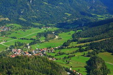 Canvas Print - Green Slovenian Alps in the summer