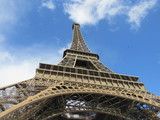 Fototapeta Boho - View of the Eiffel Tower in the morning with blue sky in the background