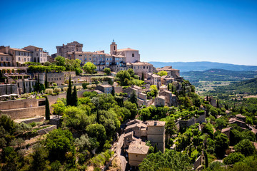 Poster - View on Gordes, a small typical town in Provence, France. Beautiful village, with view on roof and landscape