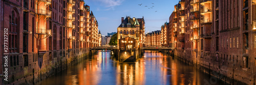 Fotografía Speicherstadt panorama in Hamburg, Germany