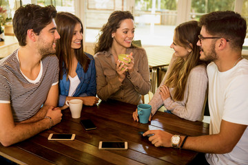 Wall Mural - Friends at the cafe