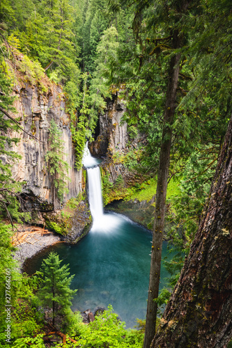 Toketee Falls Oregon Umpqua National Forest United States Of America Travel Usa Outdoor Landscape Nature Background Waterfall Tourism Outdoor Crystal Clear Water Stock Photo Adobe Stock