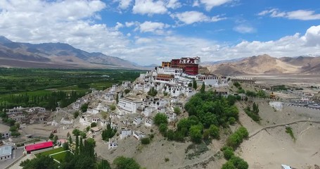 Wall Mural - Thikse Gompa or Thikse Monastery is a gompa affiliated with the Gelug sect of Tibetan Buddhism. It is located on top of a hill in Thiksey approximately 19 kilometres east of Leh in Ladakh, India. 