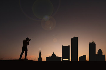 Poster - Traveler facing the skyline of the city of Boston in the United States