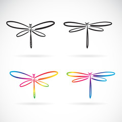 Wall Mural - Vector of hand drawn doodle style dragonfly isolated on white background. Animal. Insect. Easy editable layered vector illustration.