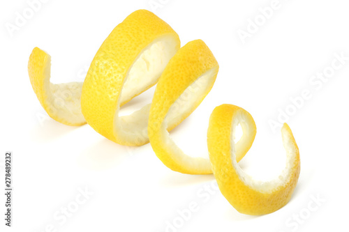 Cuadros en Lienzo fresh lemon peel isolated on white background. healthy food