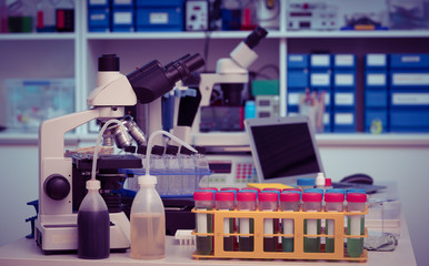 Poster - Scientific microscope in the laboratory of forensics