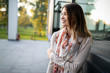 © NDABCREATIVITY - Outdoors portrait of beautiful young girl laughing
